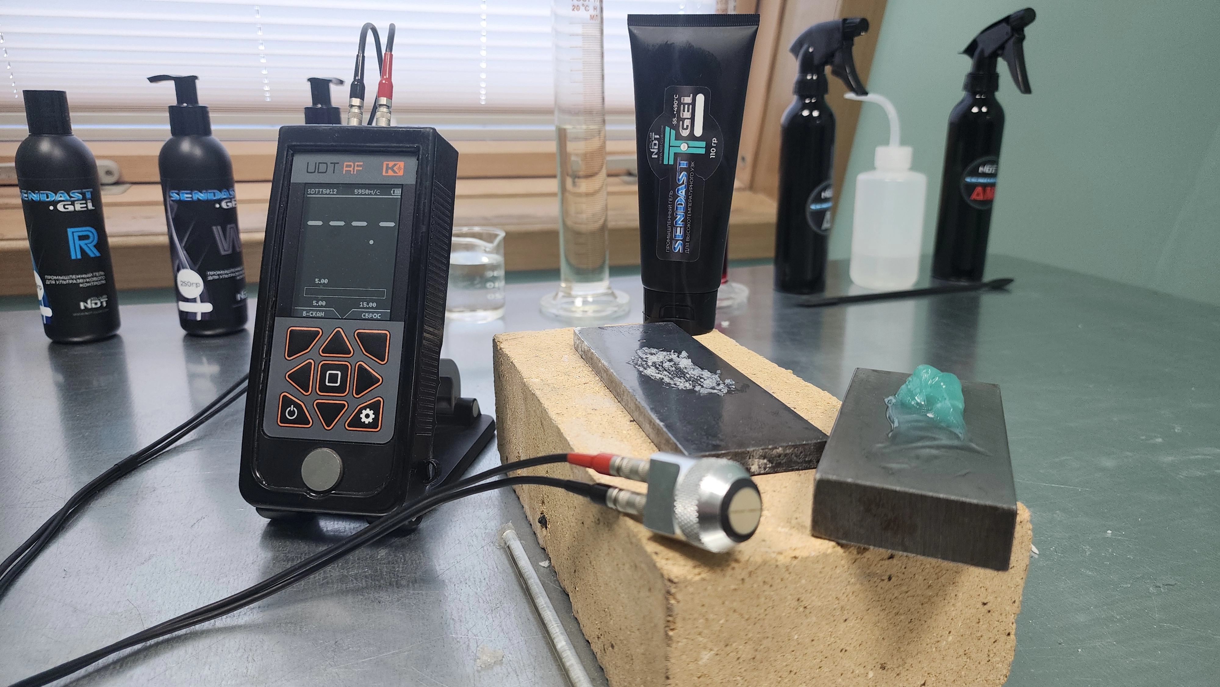 Промышленный гель для высокотемпературного УЗК SENDAST GEL-T испытание на нагретых образцах - видеообзор